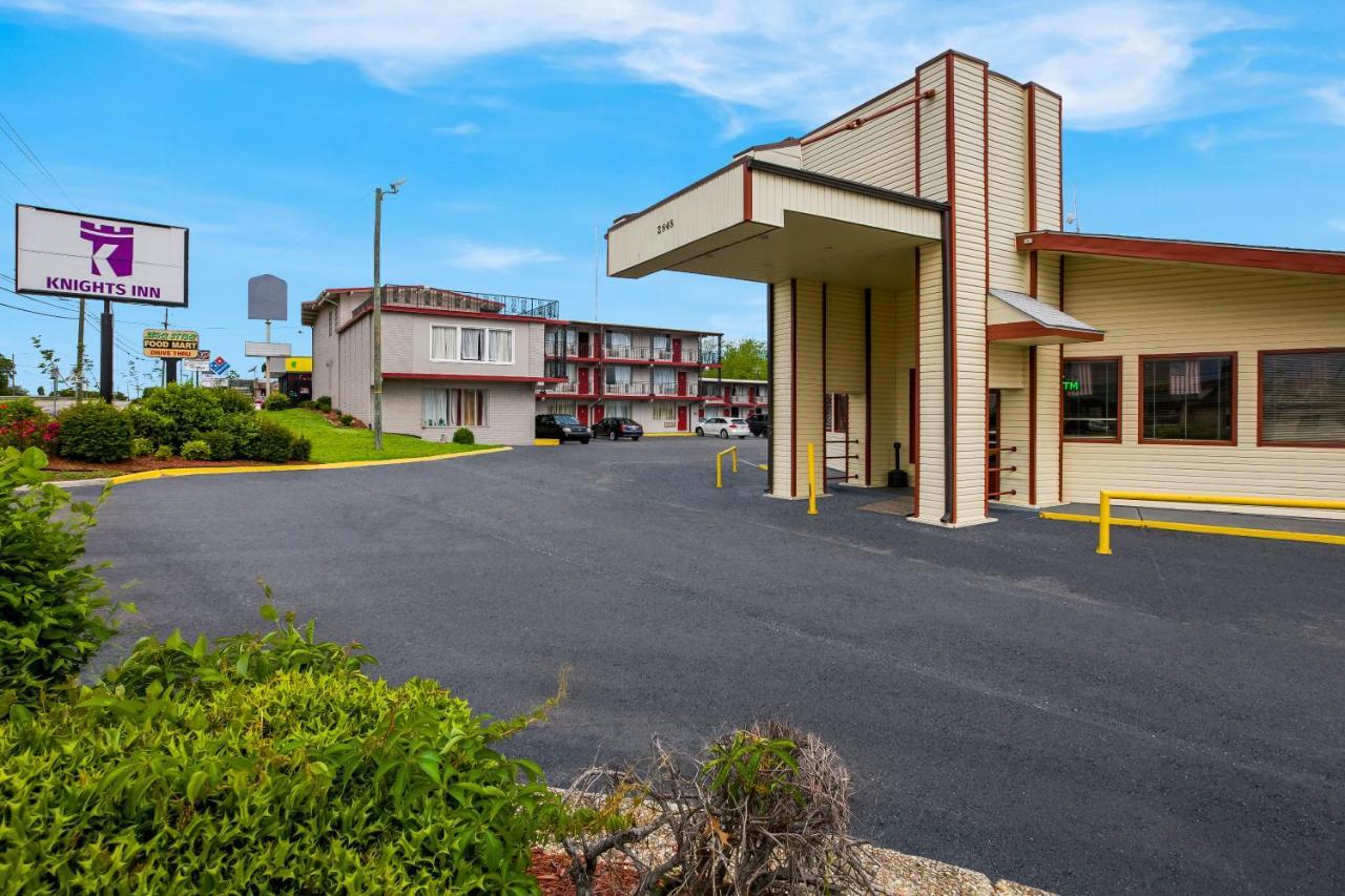 Knights Inn Fayetteville - Fort Bragg Exterior photo